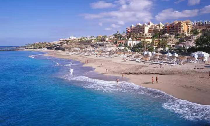 In Playa De Americas 1 Apartament *