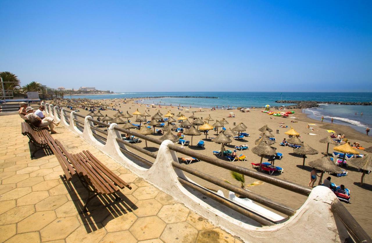 Apartament In Playa De Americas 1